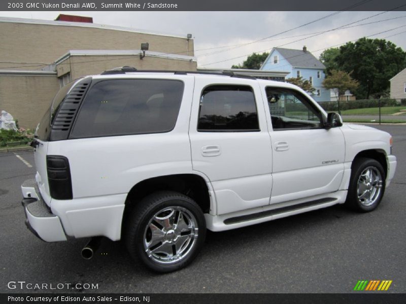 Summit White / Sandstone 2003 GMC Yukon Denali AWD