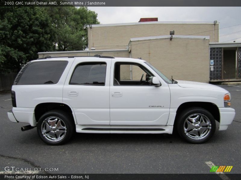 Summit White / Sandstone 2003 GMC Yukon Denali AWD