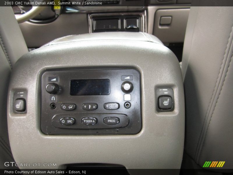 Summit White / Sandstone 2003 GMC Yukon Denali AWD