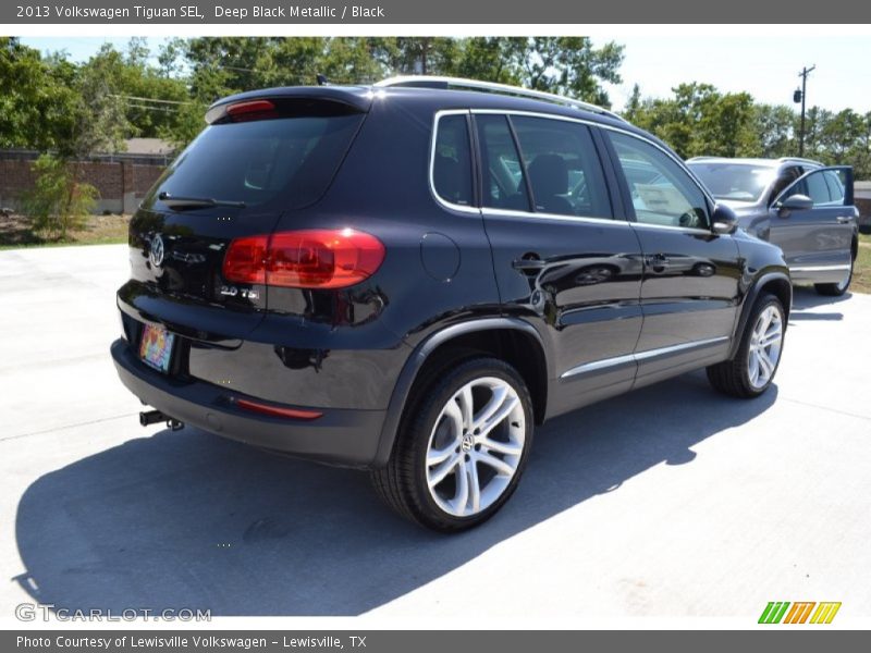 Deep Black Metallic / Black 2013 Volkswagen Tiguan SEL