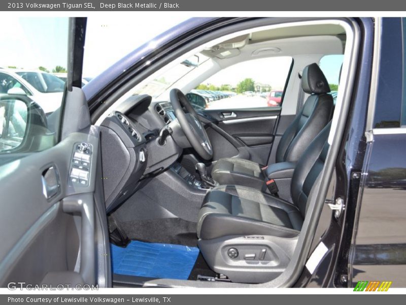 Deep Black Metallic / Black 2013 Volkswagen Tiguan SEL