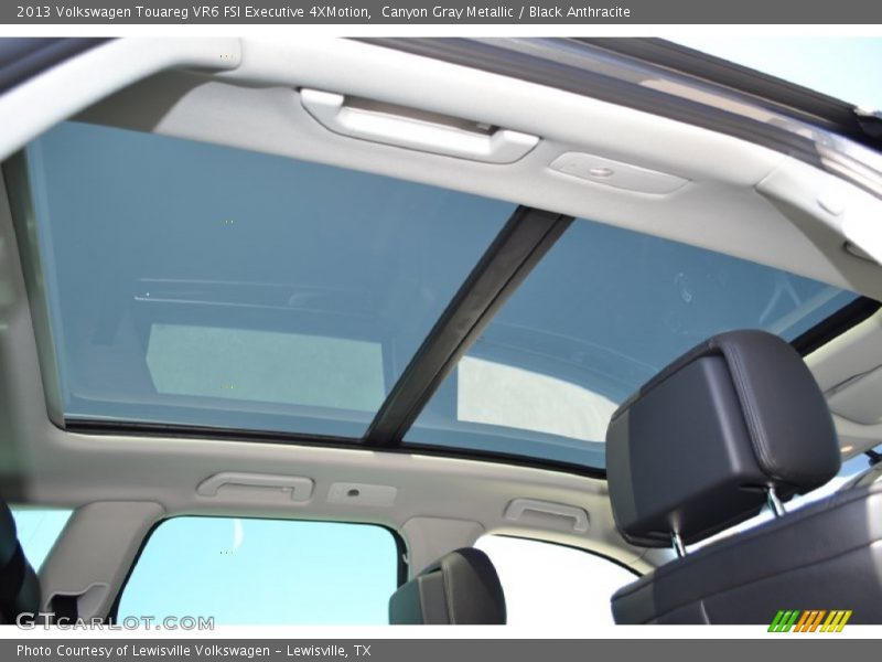 Canyon Gray Metallic / Black Anthracite 2013 Volkswagen Touareg VR6 FSI Executive 4XMotion