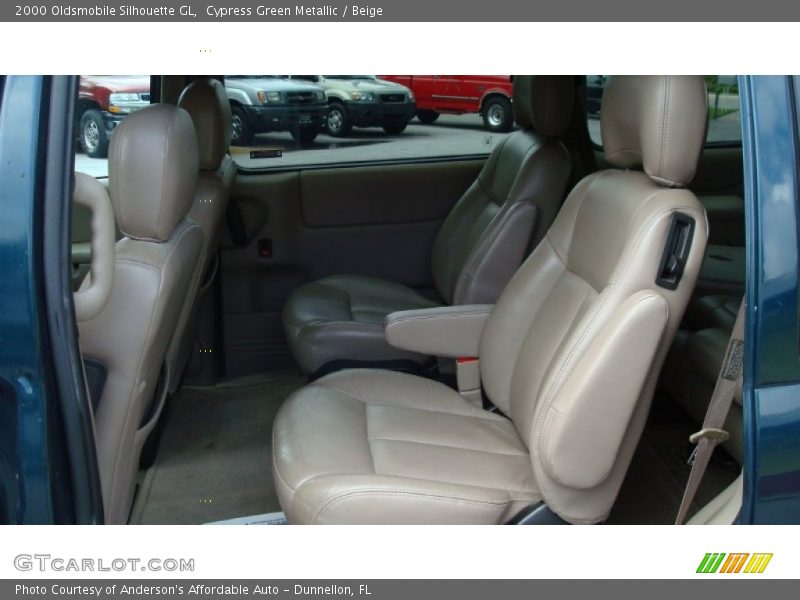 Rear Seat of 2000 Silhouette GL