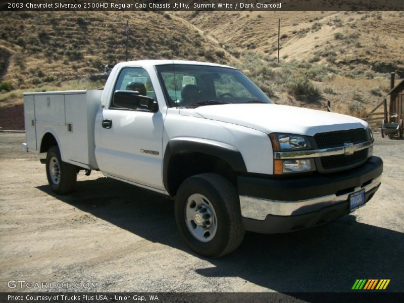 Summit White / Dark Charcoal 2003 Chevrolet Silverado 2500HD Regular Cab Chassis Utility