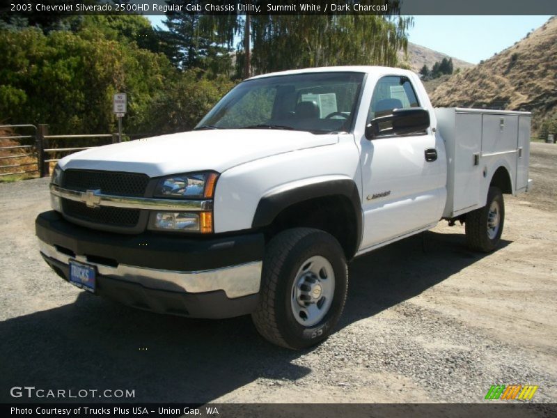 Summit White / Dark Charcoal 2003 Chevrolet Silverado 2500HD Regular Cab Chassis Utility