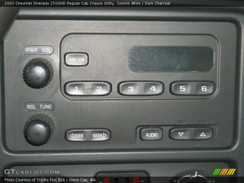 Audio System of 2003 Silverado 2500HD Regular Cab Chassis Utility