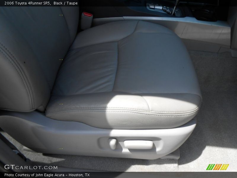 Black / Taupe 2006 Toyota 4Runner SR5
