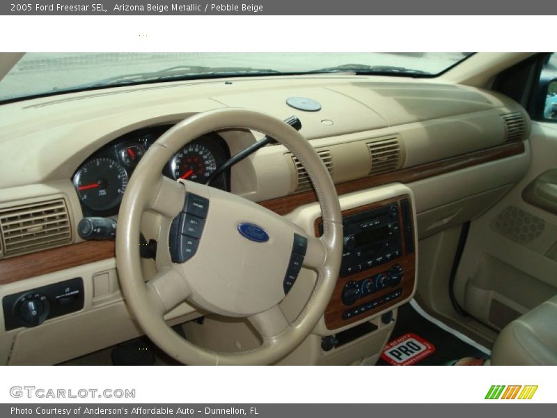 Arizona Beige Metallic / Pebble Beige 2005 Ford Freestar SEL
