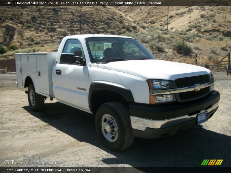 Summit White / Dark Charcoal 2003 Chevrolet Silverado 2500HD Regular Cab Chassis Utility