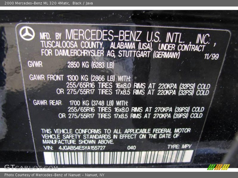 Black / Java 2000 Mercedes-Benz ML 320 4Matic