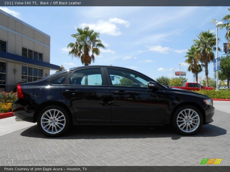 Black / Off Black Leather 2011 Volvo S40 T5