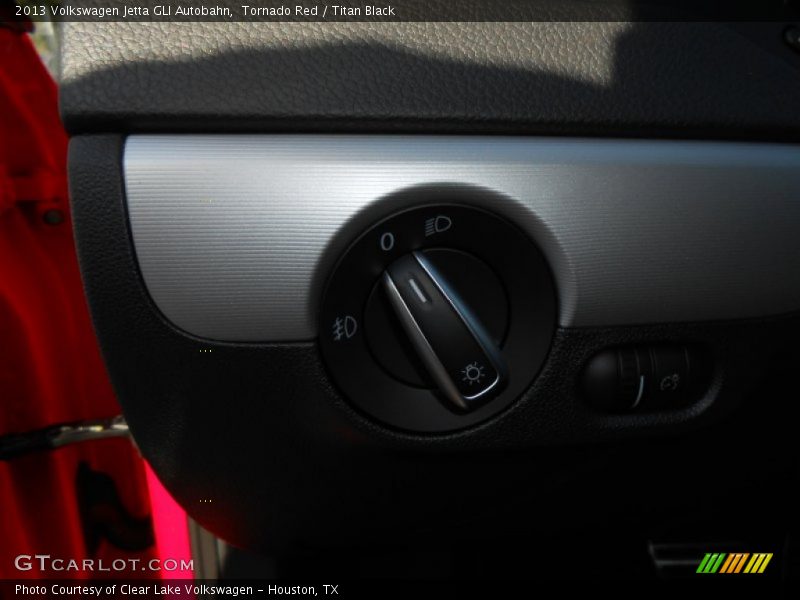 Tornado Red / Titan Black 2013 Volkswagen Jetta GLI Autobahn