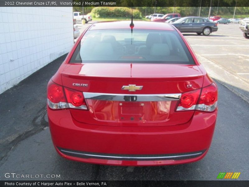 Victory Red / Medium Titanium 2012 Chevrolet Cruze LT/RS