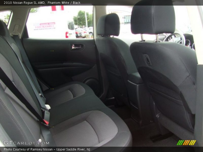 Phantom White / Black 2010 Nissan Rogue SL AWD