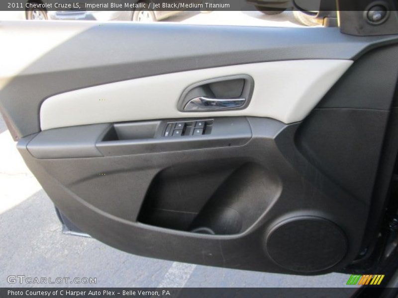 Imperial Blue Metallic / Jet Black/Medium Titanium 2011 Chevrolet Cruze LS