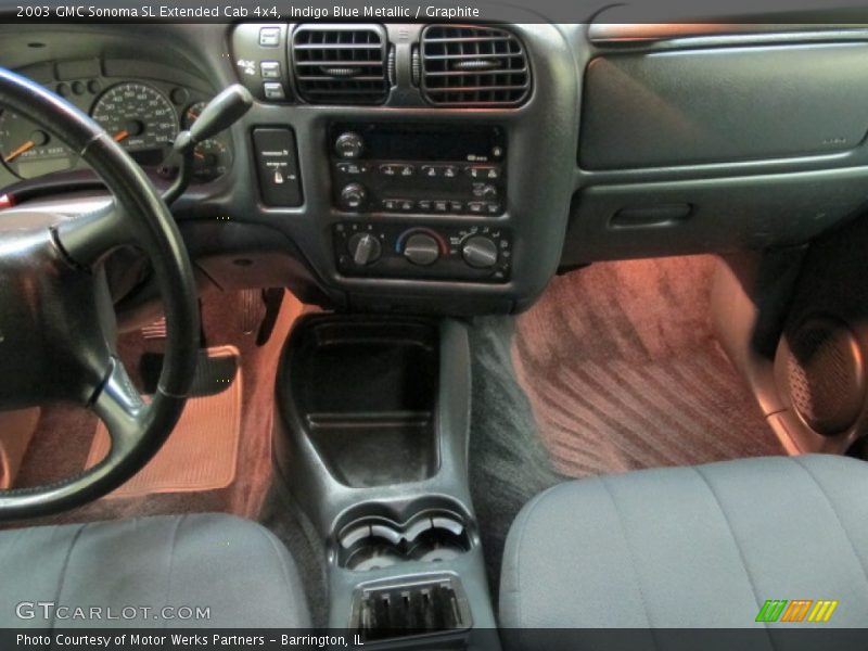 Indigo Blue Metallic / Graphite 2003 GMC Sonoma SL Extended Cab 4x4