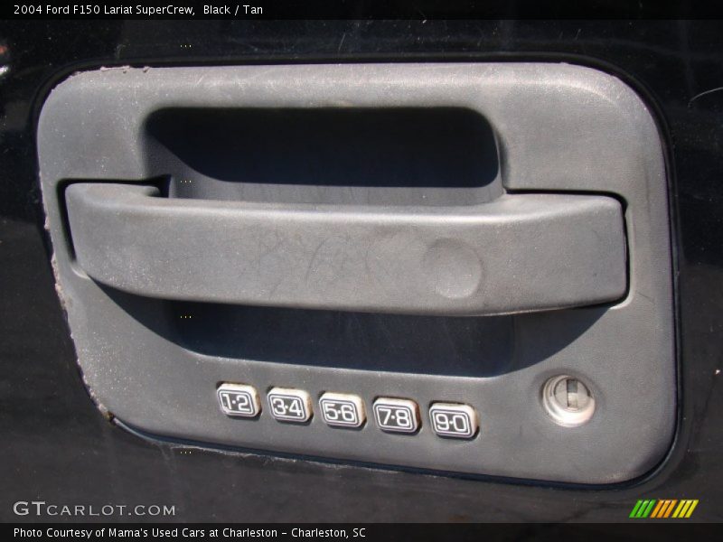 Black / Tan 2004 Ford F150 Lariat SuperCrew
