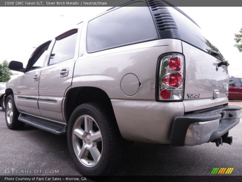 Silver Birch Metallic / Neutral/Shale 2006 GMC Yukon SLT