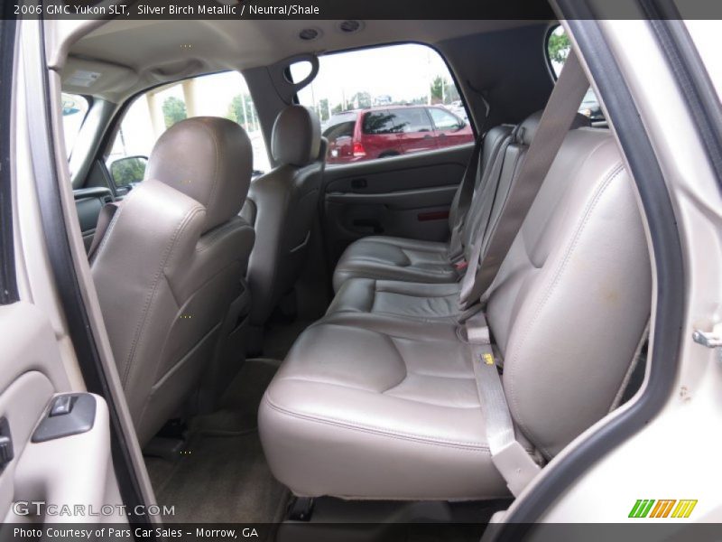 Silver Birch Metallic / Neutral/Shale 2006 GMC Yukon SLT