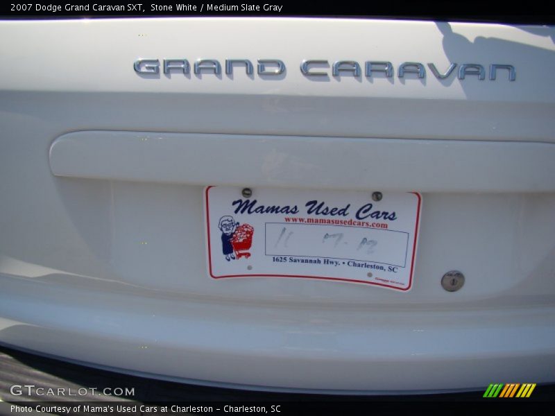 Stone White / Medium Slate Gray 2007 Dodge Grand Caravan SXT