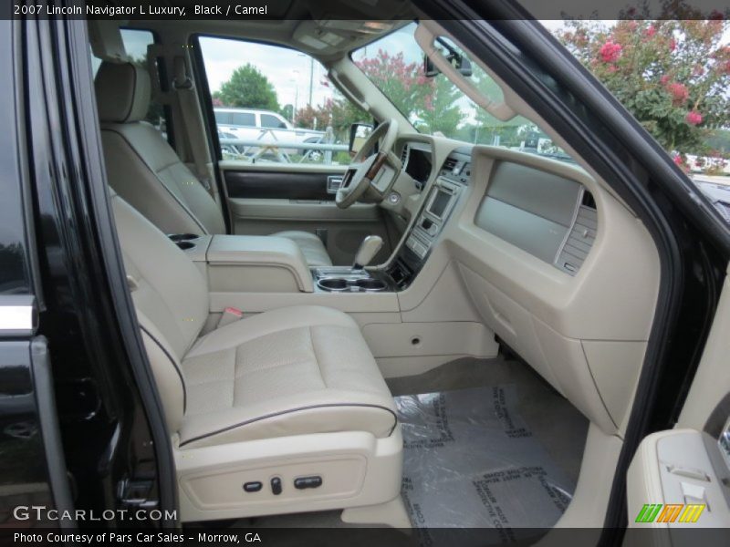 Black / Camel 2007 Lincoln Navigator L Luxury