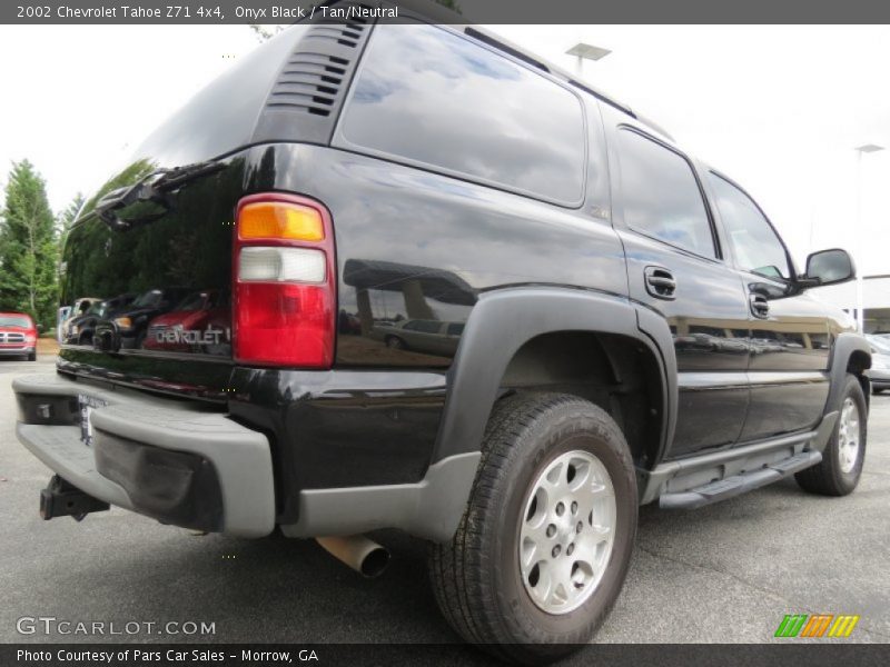 Onyx Black / Tan/Neutral 2002 Chevrolet Tahoe Z71 4x4