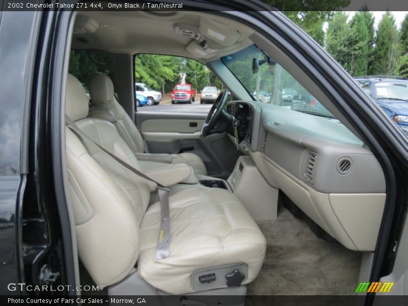 Onyx Black / Tan/Neutral 2002 Chevrolet Tahoe Z71 4x4
