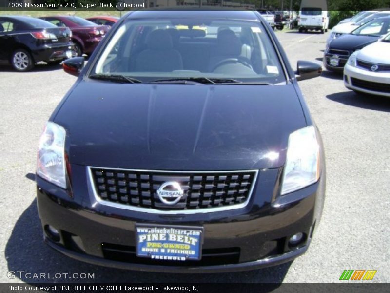 Super Black / Charcoal 2009 Nissan Sentra 2.0