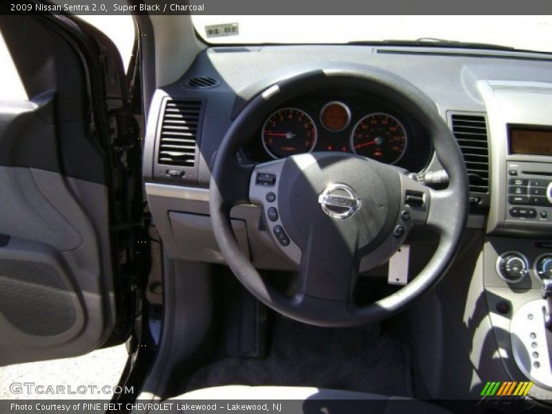 Super Black / Charcoal 2009 Nissan Sentra 2.0