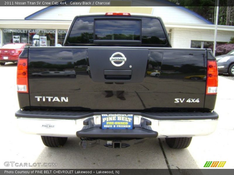 Galaxy Black / Charcoal 2011 Nissan Titan SV Crew Cab 4x4