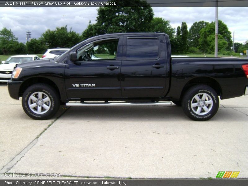 Galaxy Black / Charcoal 2011 Nissan Titan SV Crew Cab 4x4