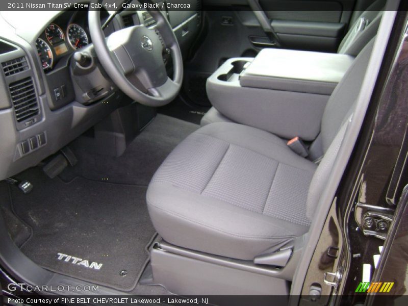 Galaxy Black / Charcoal 2011 Nissan Titan SV Crew Cab 4x4
