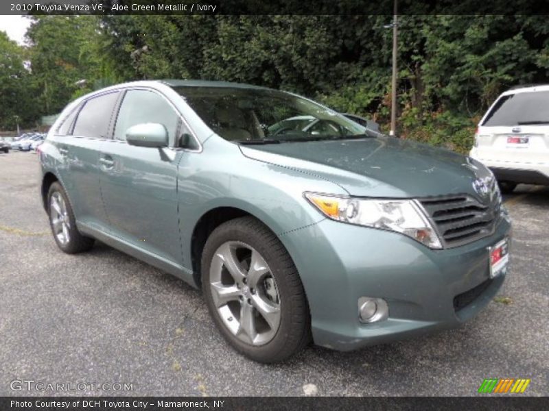 Aloe Green Metallic / Ivory 2010 Toyota Venza V6