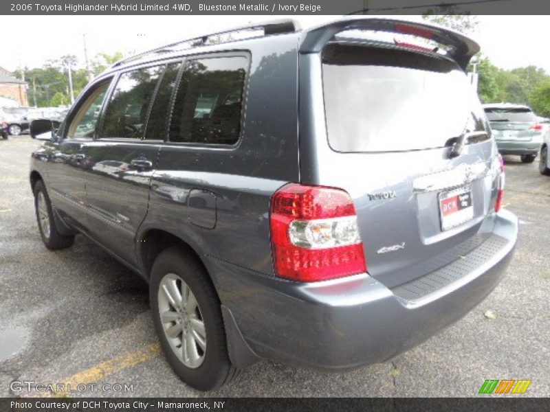 Bluestone Metallic / Ivory Beige 2006 Toyota Highlander Hybrid Limited 4WD