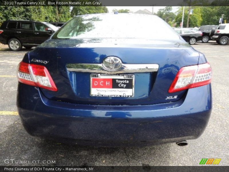 Blue Ribbon Metallic / Ash Gray 2010 Toyota Camry XLE
