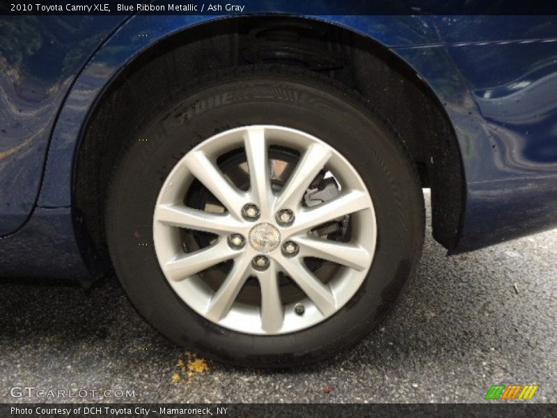 Blue Ribbon Metallic / Ash Gray 2010 Toyota Camry XLE