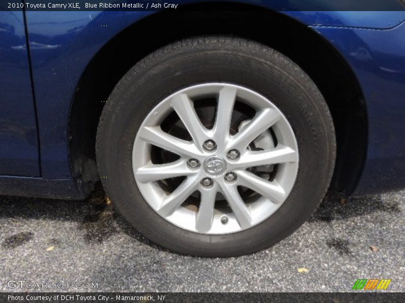 Blue Ribbon Metallic / Ash Gray 2010 Toyota Camry XLE