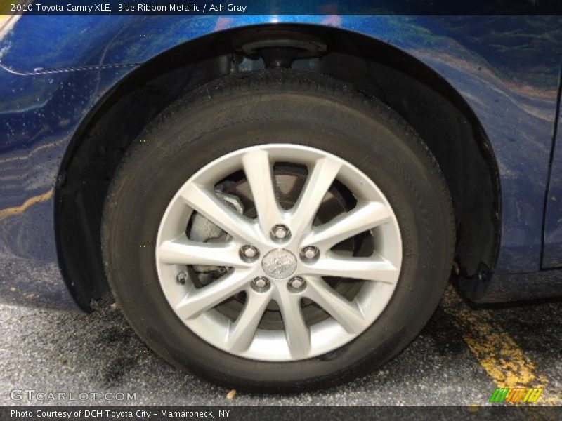 Blue Ribbon Metallic / Ash Gray 2010 Toyota Camry XLE