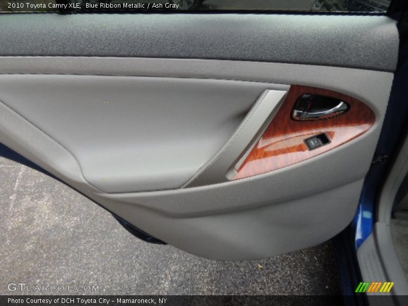 Blue Ribbon Metallic / Ash Gray 2010 Toyota Camry XLE