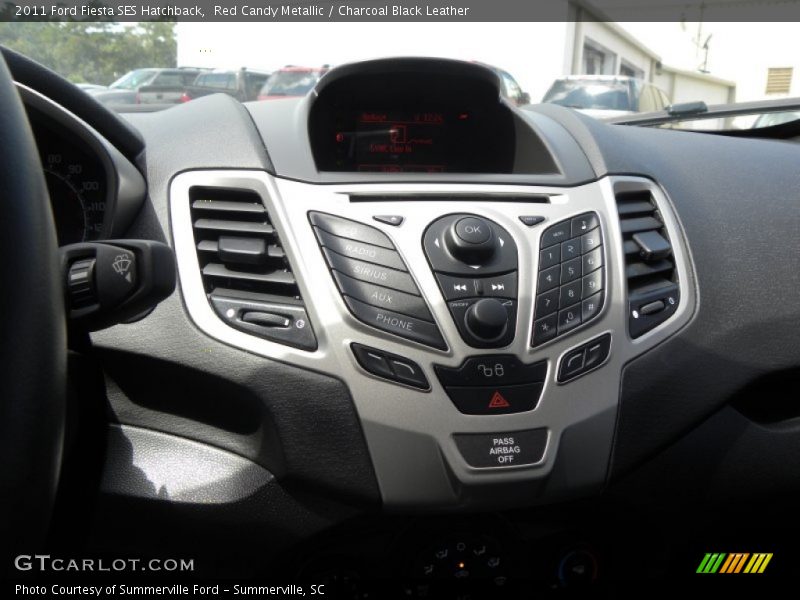 Controls of 2011 Fiesta SES Hatchback