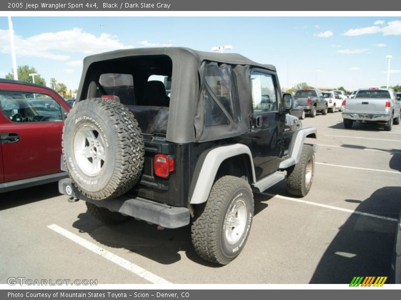Black / Dark Slate Gray 2005 Jeep Wrangler Sport 4x4