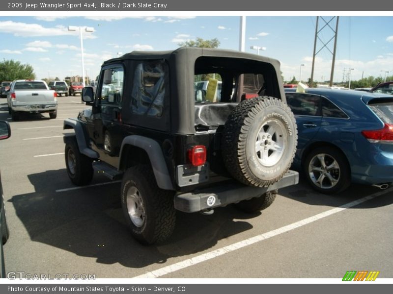 Black / Dark Slate Gray 2005 Jeep Wrangler Sport 4x4