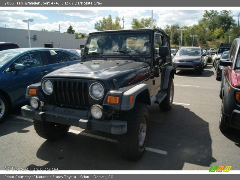 Black / Dark Slate Gray 2005 Jeep Wrangler Sport 4x4