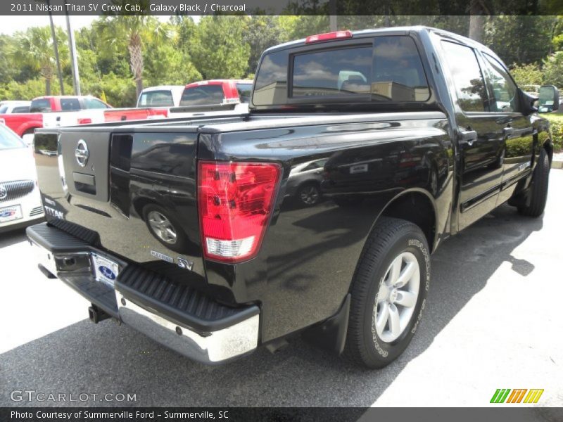 Galaxy Black / Charcoal 2011 Nissan Titan SV Crew Cab