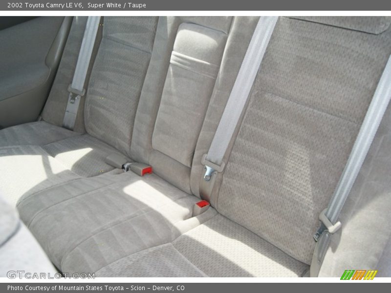 Super White / Taupe 2002 Toyota Camry LE V6