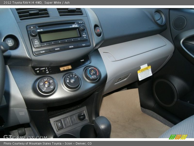 Super White / Ash 2012 Toyota RAV4 I4 4WD