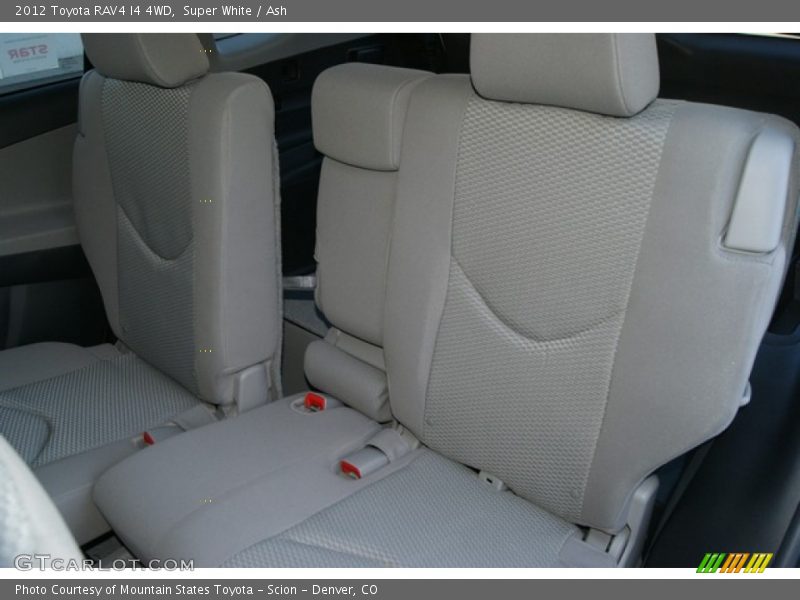 Super White / Ash 2012 Toyota RAV4 I4 4WD