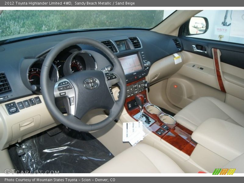 Sandy Beach Metallic / Sand Beige 2012 Toyota Highlander Limited 4WD