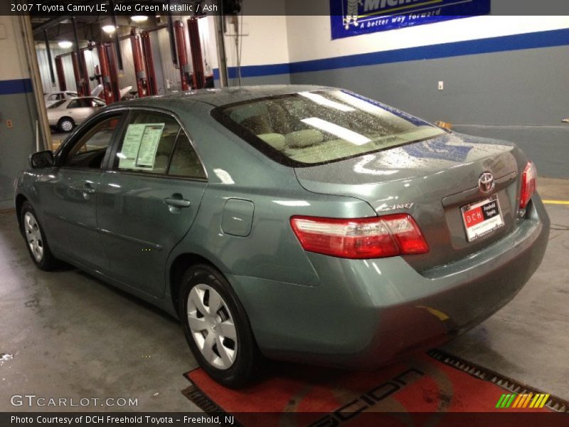 Aloe Green Metallic / Ash 2007 Toyota Camry LE