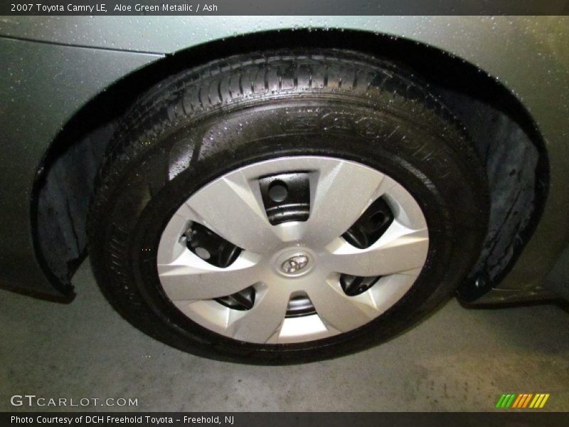 Aloe Green Metallic / Ash 2007 Toyota Camry LE